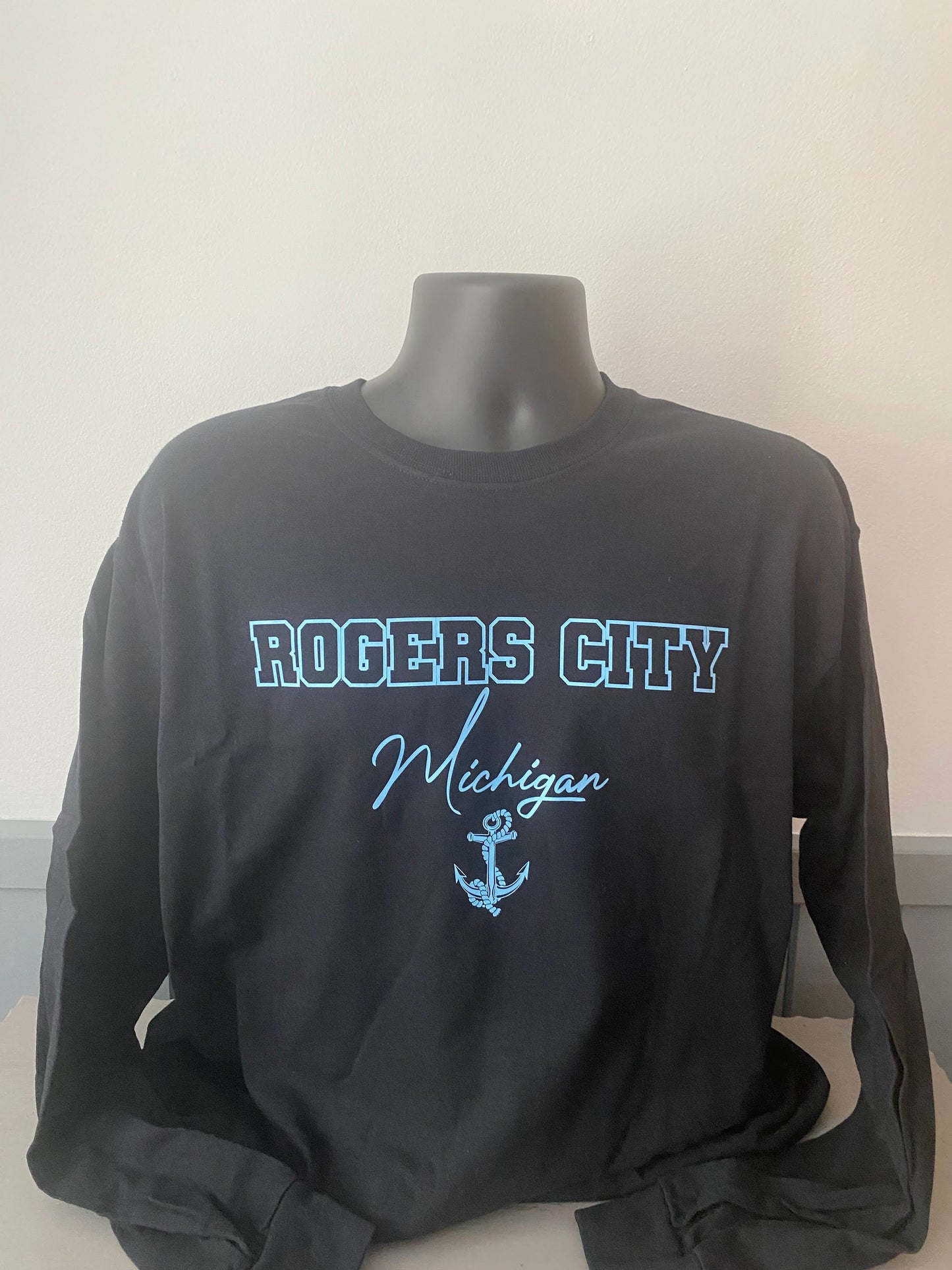 Rogers City Michigan Anchor Long Sleeve T-shirt